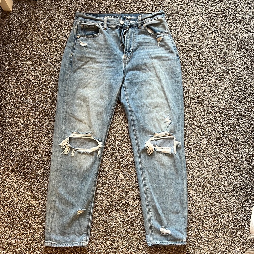 American Eagle Mom jeans, light wash